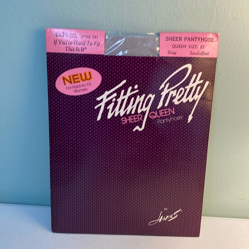 Fitting Pretty by Hanes Sheer Queen Pantyhose
